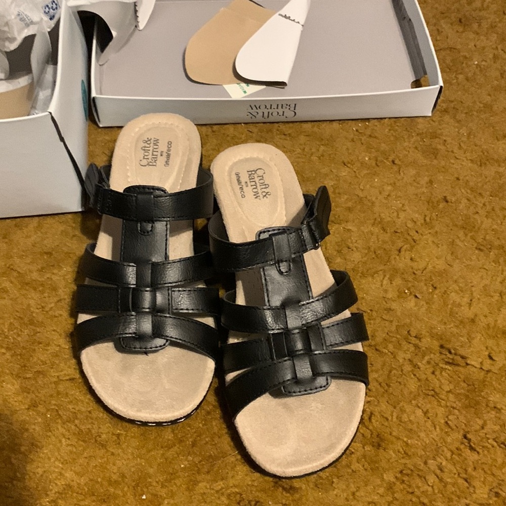 Women’s Croft & Barrow sandals